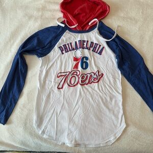 Philadelphia 76ers Women’s Long Sleeve Tee
